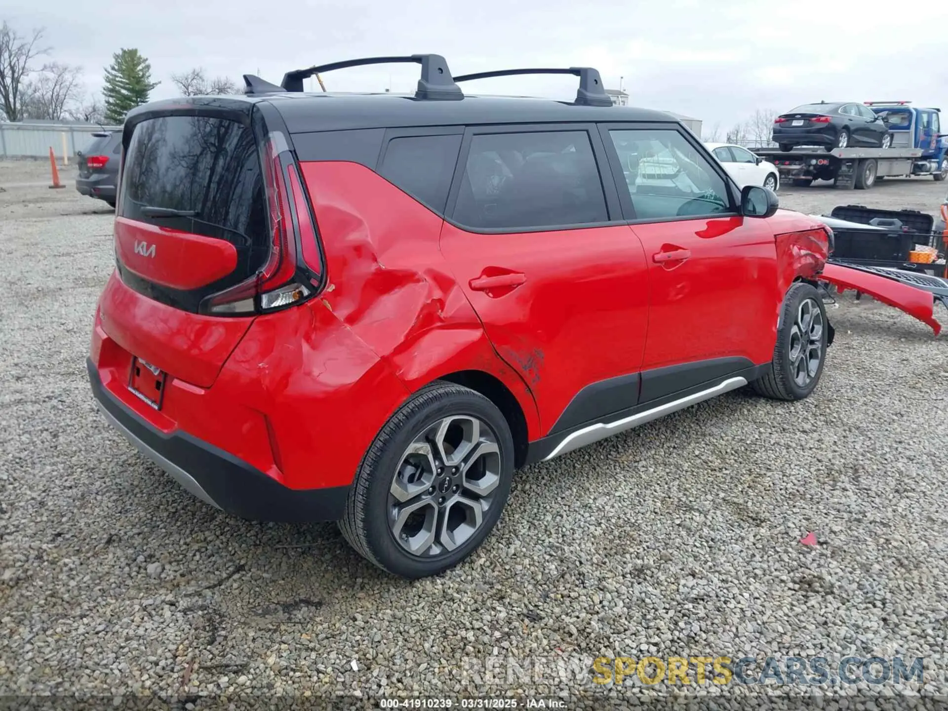 4 fotografías del automóvil dañado KNDJ33AU7S7247606 KIA SOUL 2025
