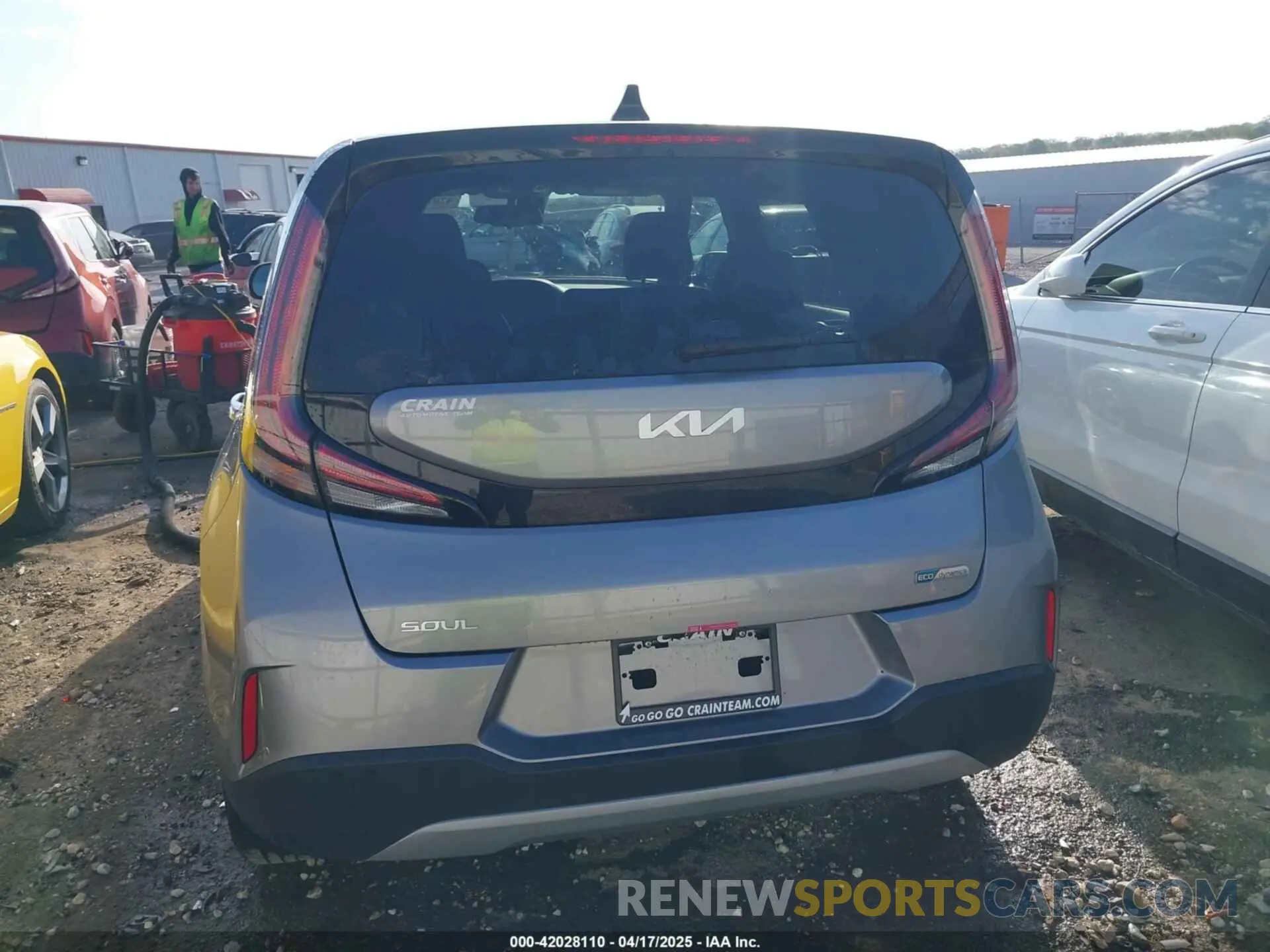 16 fotografías del automóvil dañado KNDJ33AU8S7923691 KIA SOUL 2025