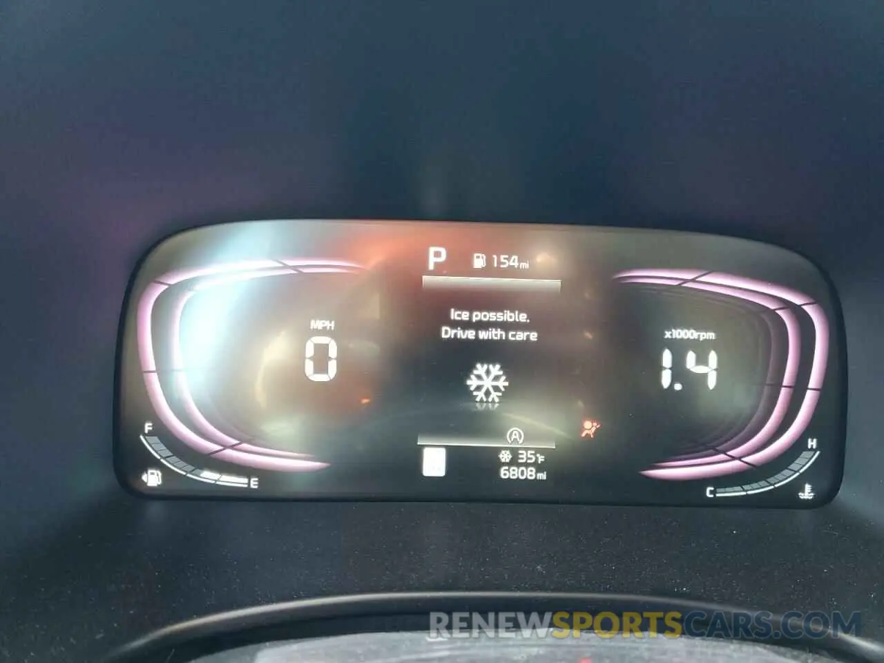 9 fotografías del automóvil dañado KNDJ53AU6S7250281 KIA SOUL 2025