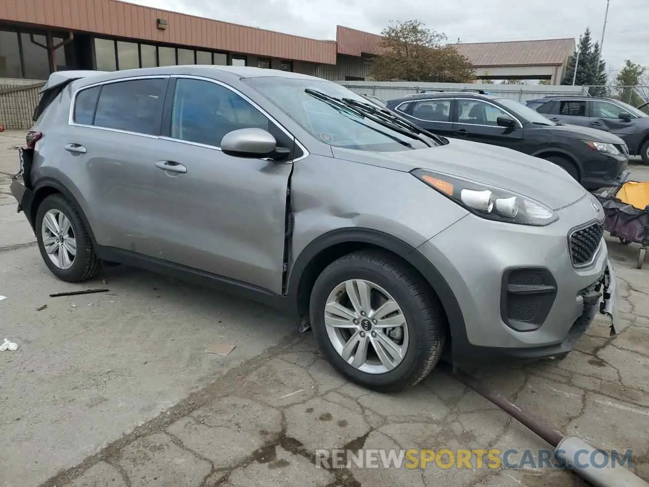 4 fotografías del automóvil dañado KNDPM3AC0K7598971 KIA SPORTAGE 2019