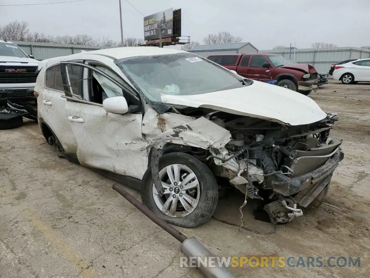 4 fotografías del automóvil dañado KNDPM3AC0K7612075 KIA SPORTAGE 2019