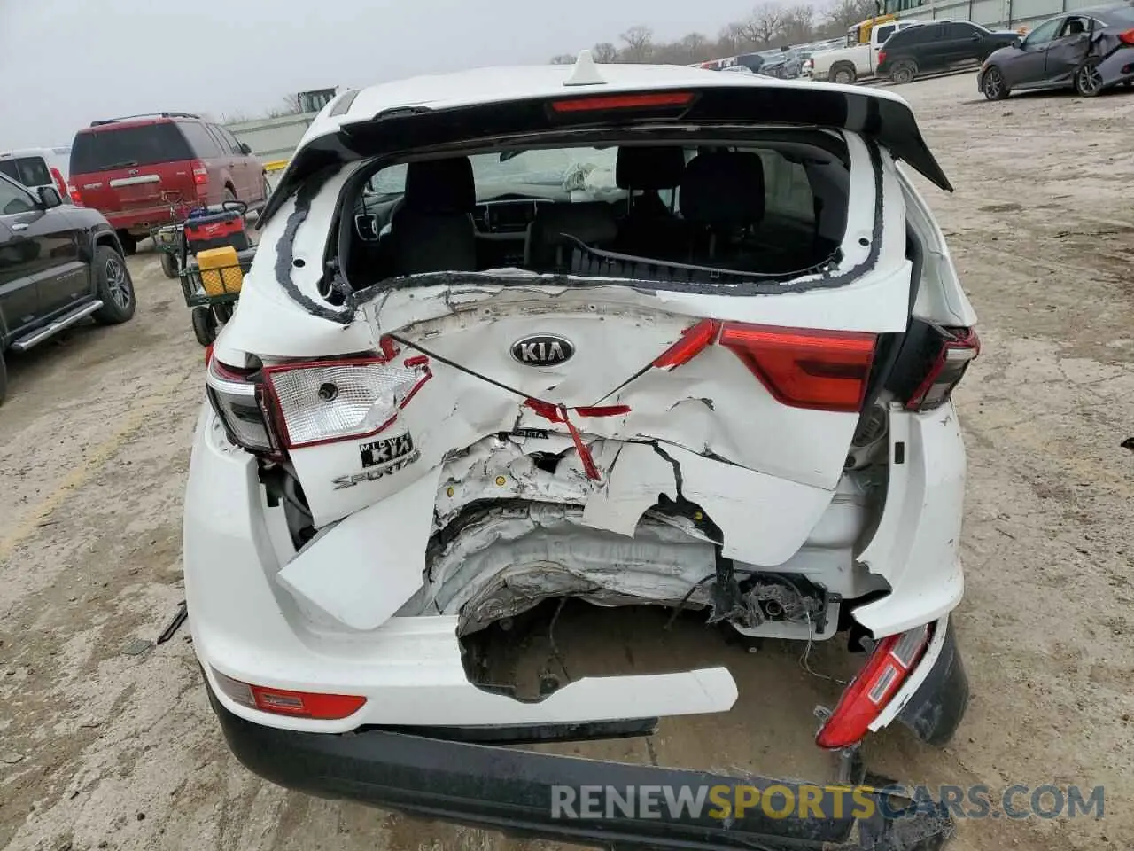 6 fotografías del automóvil dañado KNDPM3AC0K7612075 KIA SPORTAGE 2019