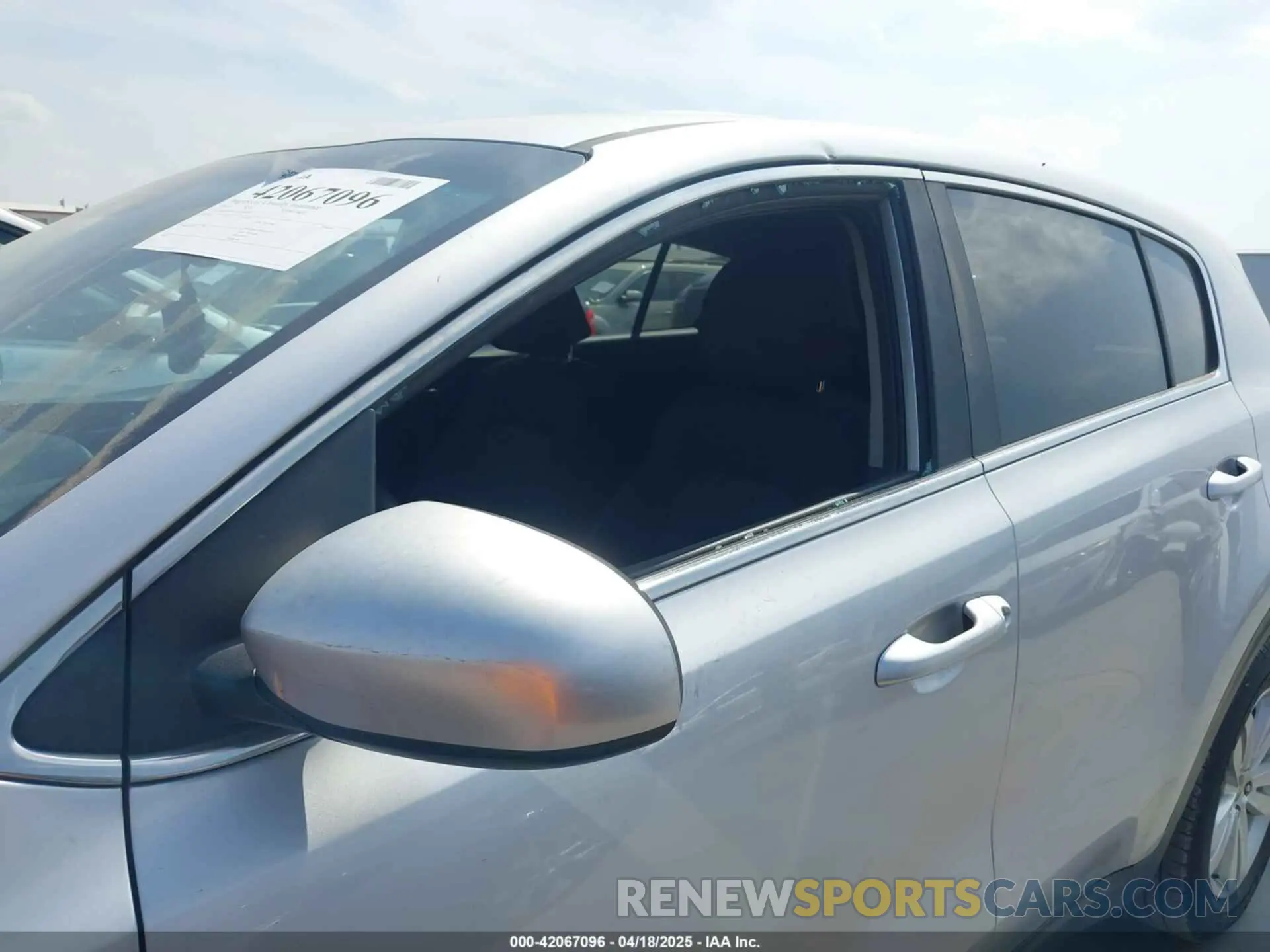 6 fotografías del automóvil dañado KNDPM3AC1K7508498 KIA SPORTAGE 2019