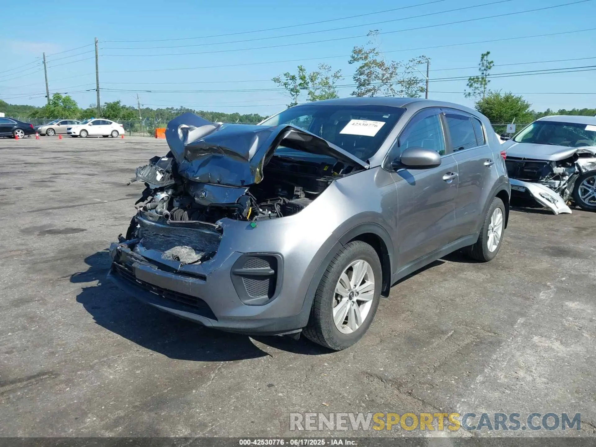 2 fotografías del automóvil dañado KNDPM3AC1K7525480 KIA SPORTAGE 2019