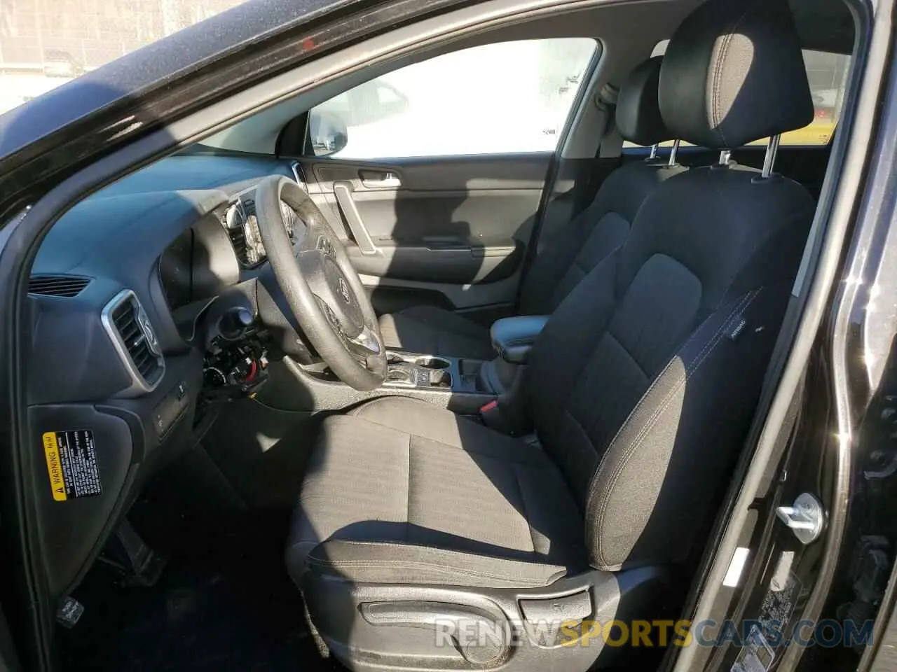 7 fotografías del automóvil dañado KNDPM3AC1K7602025 KIA SPORTAGE 2019