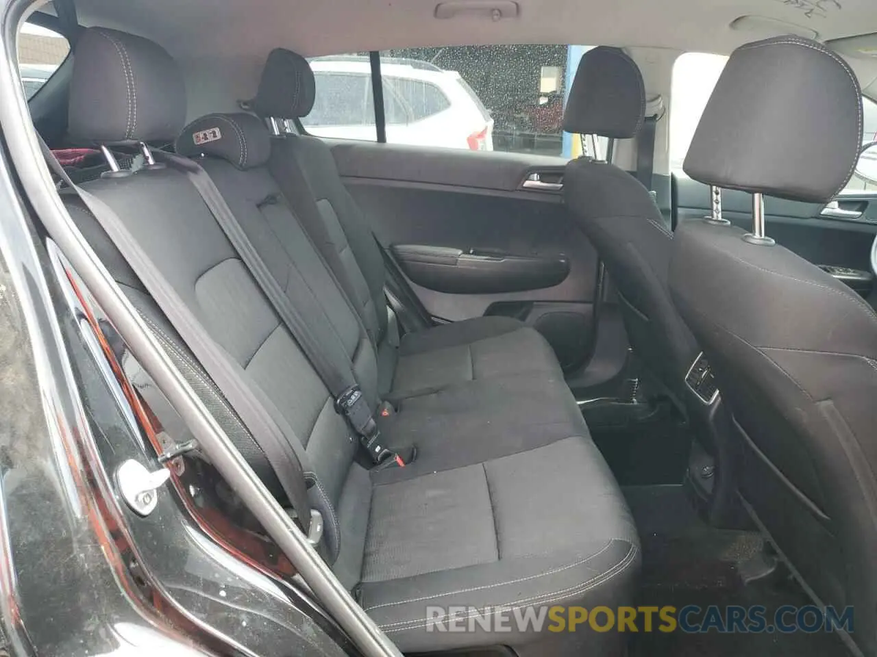11 fotografías del automóvil dañado KNDPM3AC1K7619276 KIA SPORTAGE 2019