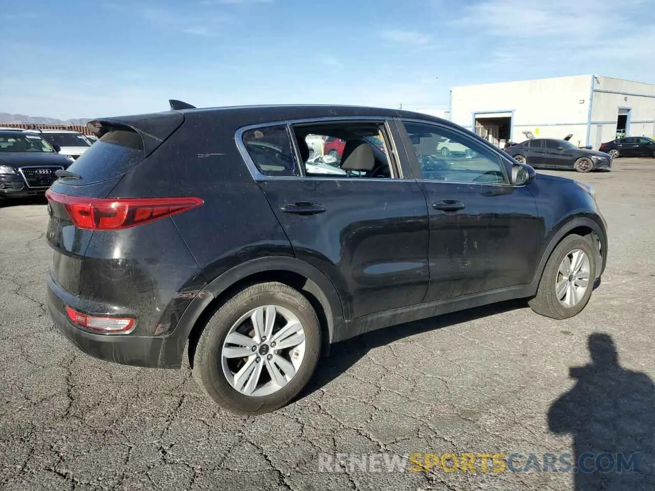 3 fotografías del automóvil dañado KNDPM3AC1K7619276 KIA SPORTAGE 2019
