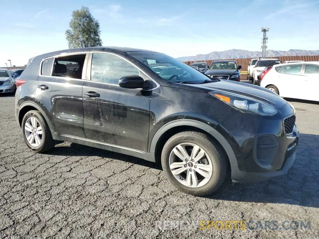 4 fotografías del automóvil dañado KNDPM3AC1K7619276 KIA SPORTAGE 2019
