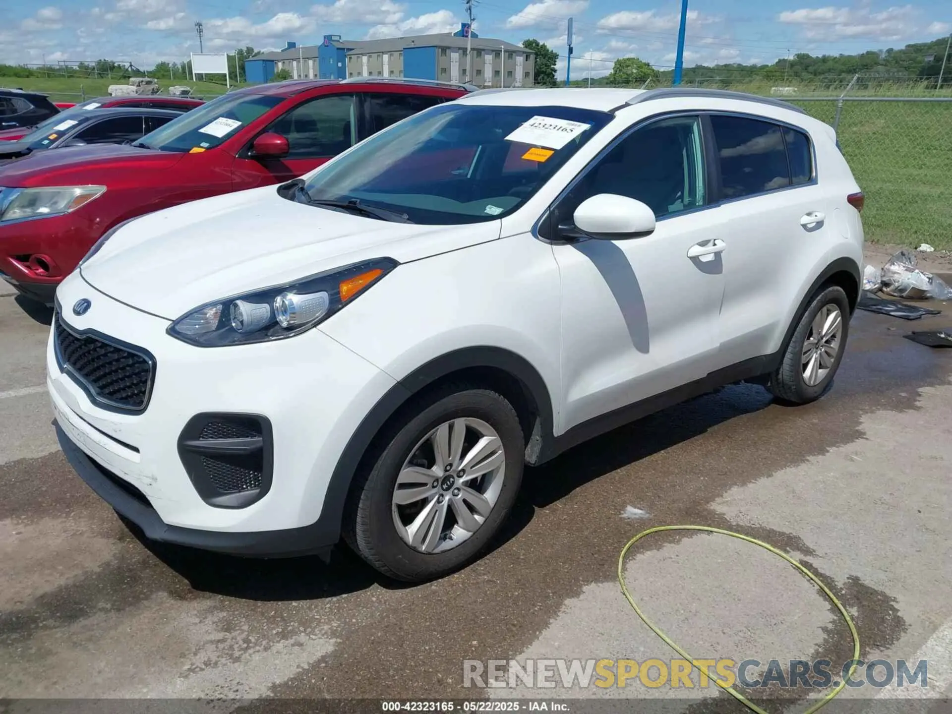 2 fotografías del automóvil dañado KNDPM3AC2K7607881 KIA SPORTAGE 2019