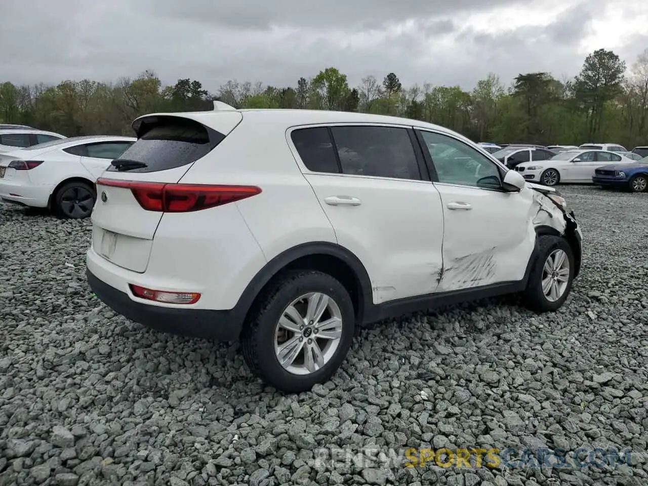 3 fotografías del automóvil dañado KNDPM3AC4K7507393 KIA SPORTAGE 2019