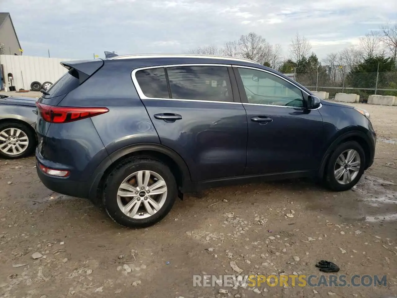3 fotografías del automóvil dañado KNDPM3AC4K7576326 KIA SPORTAGE 2019