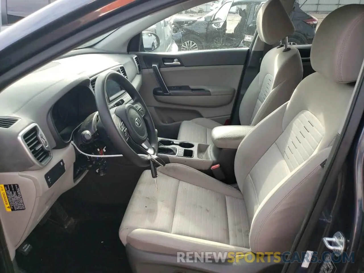 7 fotografías del automóvil dañado KNDPM3AC4K7576326 KIA SPORTAGE 2019