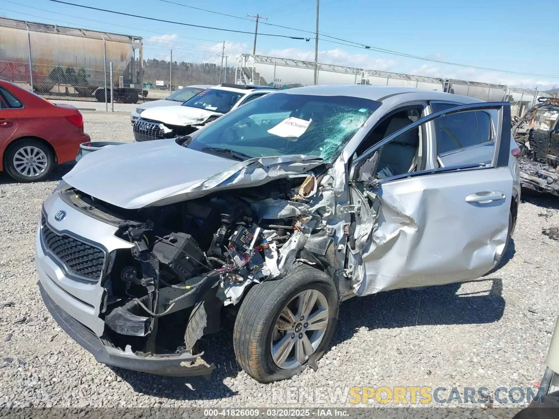 2 fotografías del automóvil dañado KNDPM3AC4K7591148 KIA SPORTAGE 2019