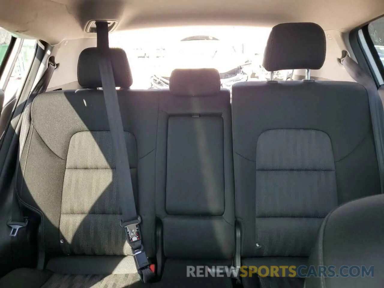 10 fotografías del automóvil dañado KNDPM3AC5K7623850 KIA SPORTAGE 2019
