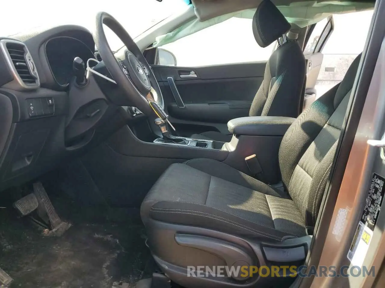 7 fotografías del automóvil dañado KNDPM3AC5K7623850 KIA SPORTAGE 2019
