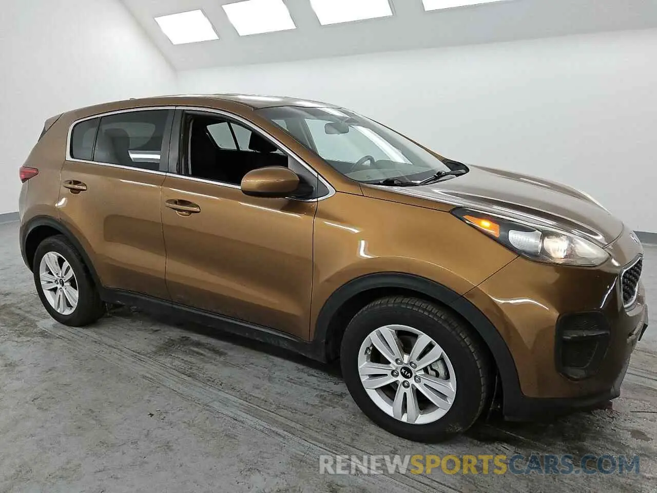 4 fotografías del automóvil dañado KNDPM3AC5K7627848 KIA SPORTAGE 2019