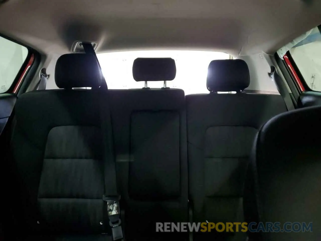 10 fotografías del automóvil dañado KNDPM3AC6K7494338 KIA SPORTAGE 2019