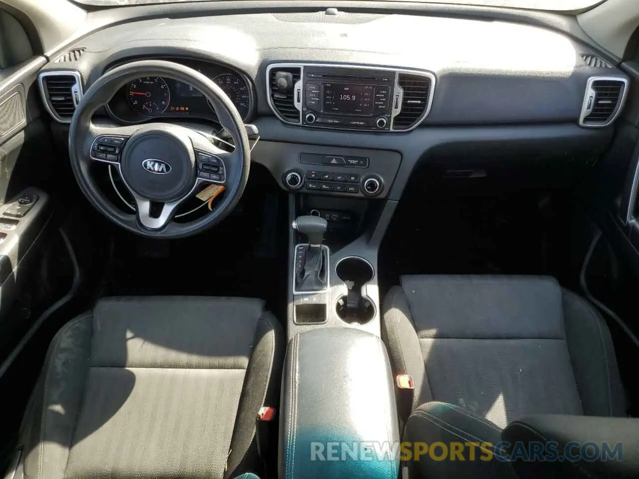 8 fotografías del automóvil dañado KNDPM3AC6K7620780 KIA SPORTAGE 2019