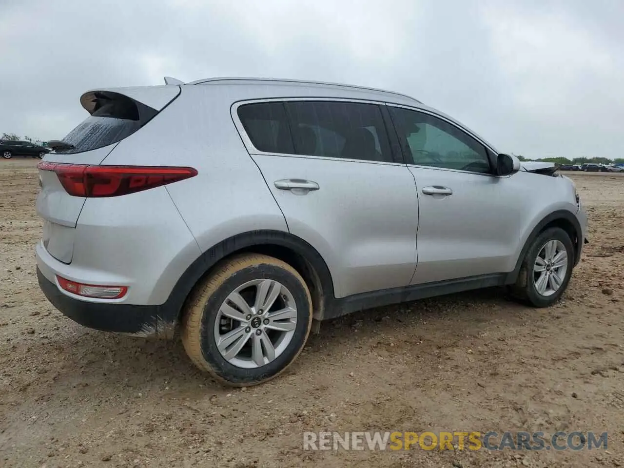 3 fotografías del automóvil dañado KNDPM3AC7K7611991 KIA SPORTAGE 2019