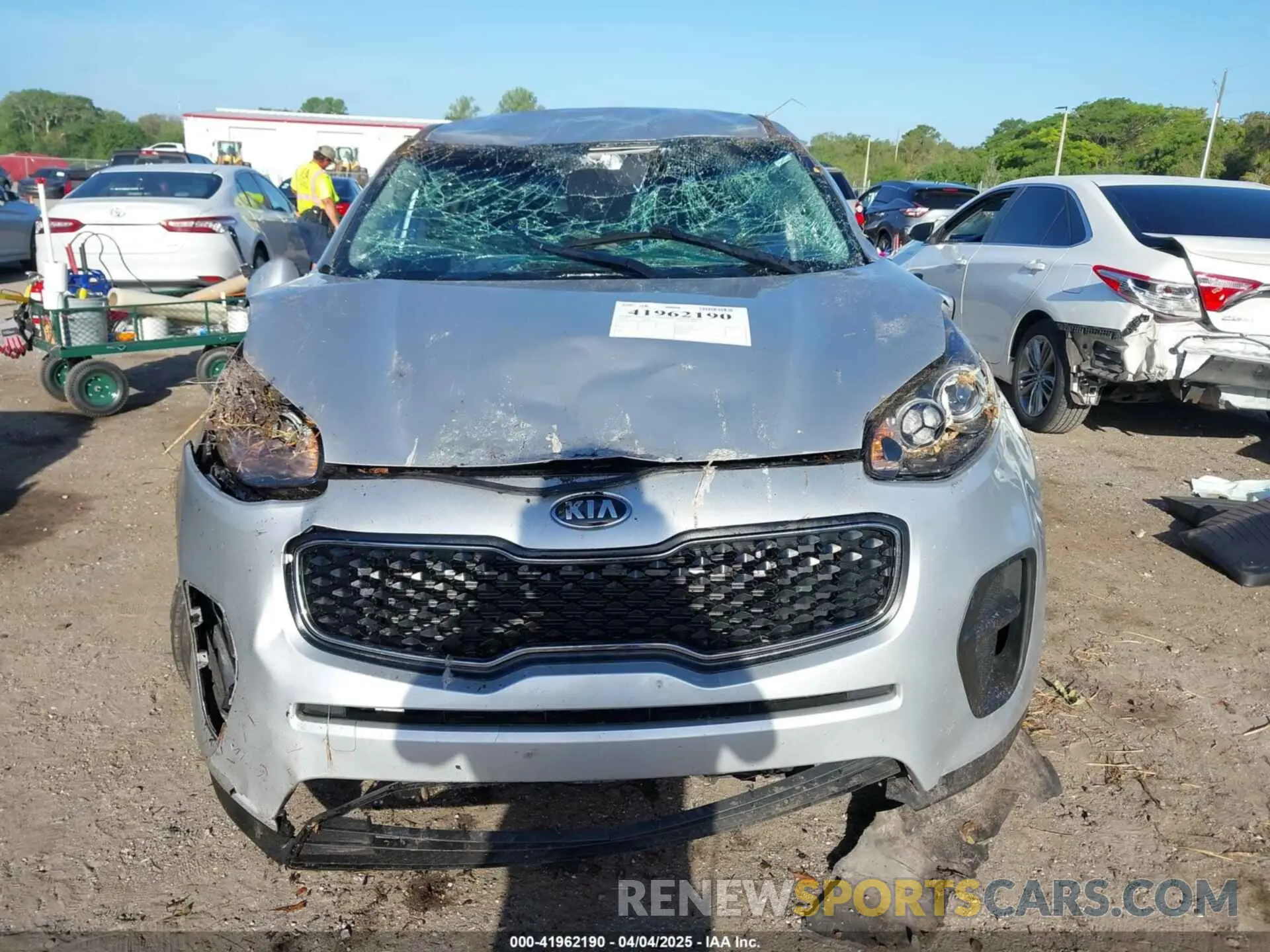 12 fotografías del automóvil dañado KNDPM3AC8K7591055 KIA SPORTAGE 2019