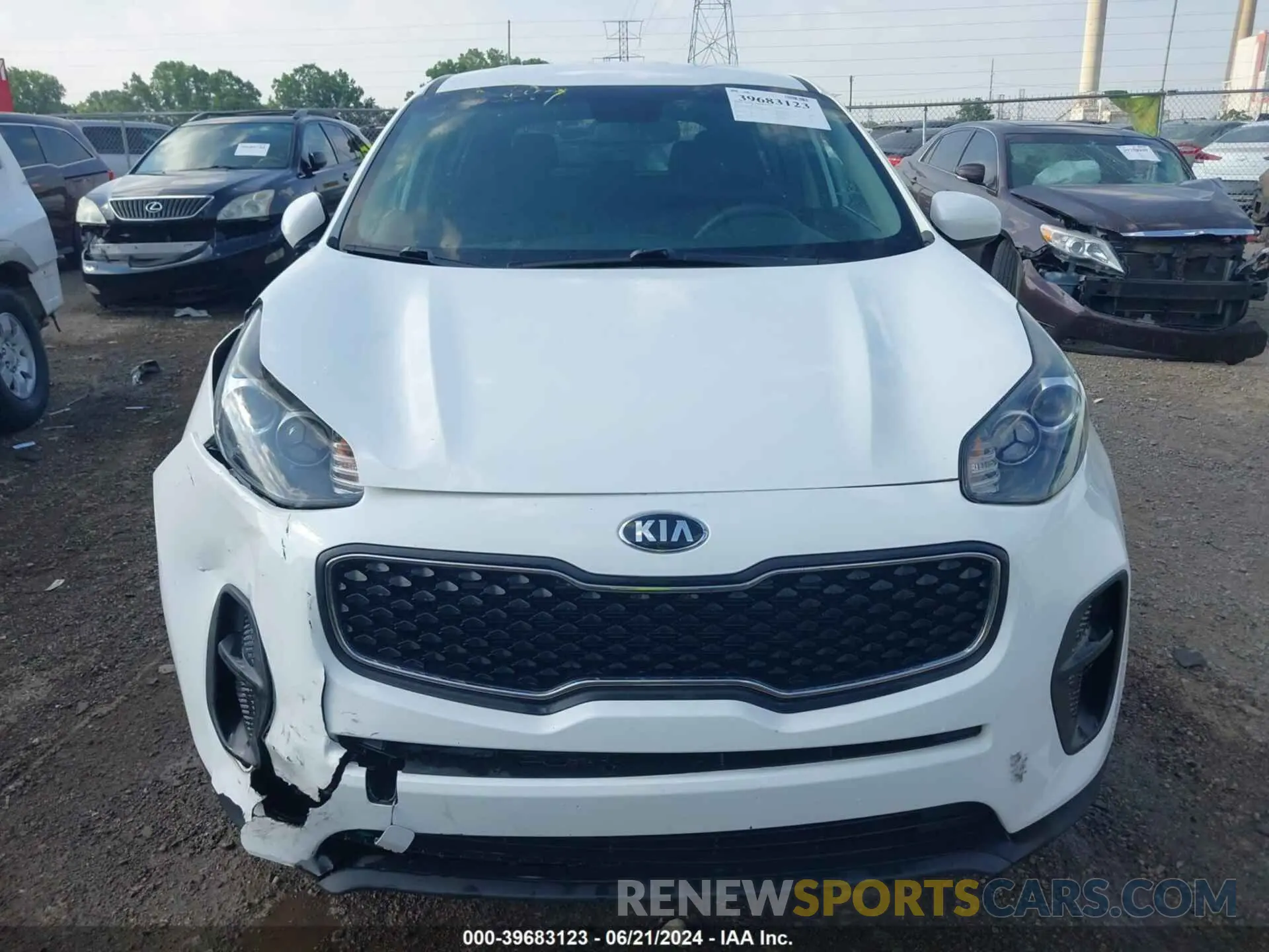 12 fotografías del automóvil dañado KNDPM3ACXK7496173 KIA SPORTAGE 2019