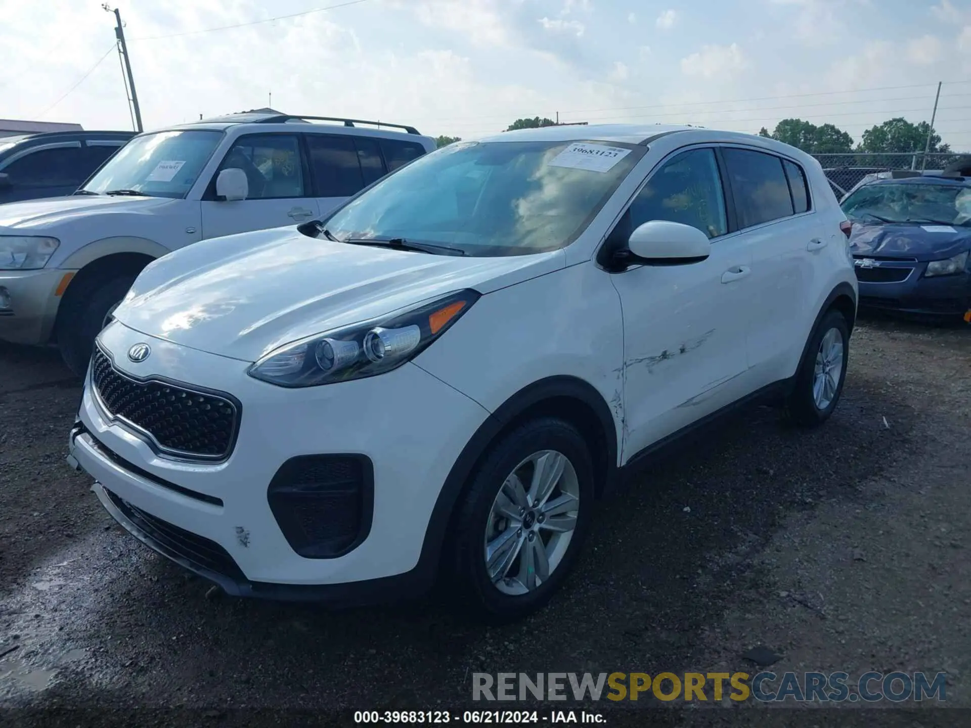 2 fotografías del automóvil dañado KNDPM3ACXK7496173 KIA SPORTAGE 2019
