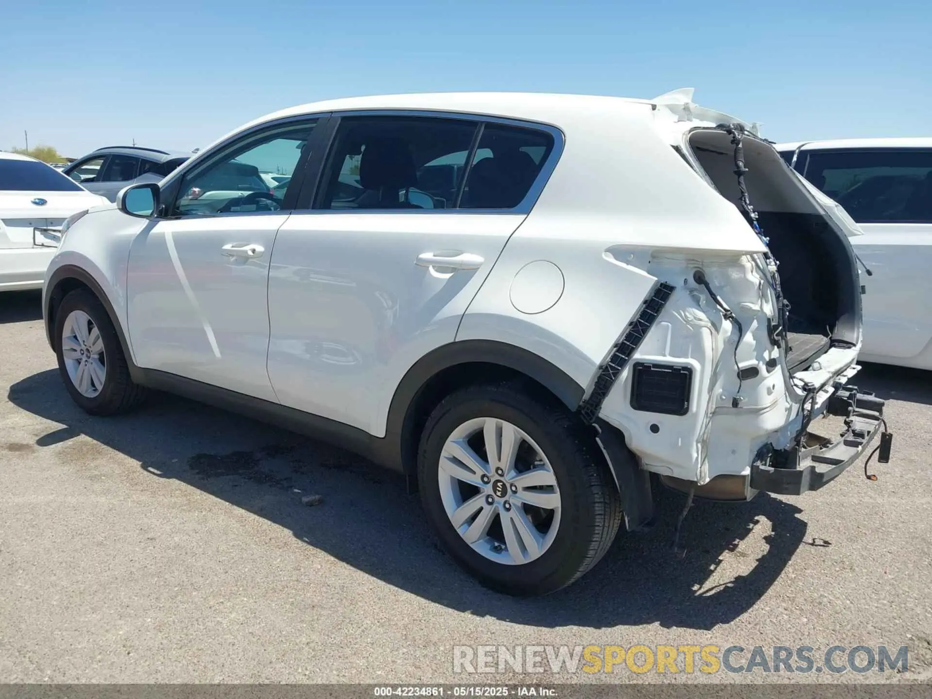 3 fotografías del automóvil dañado KNDPM3ACXK7595723 KIA SPORTAGE 2019