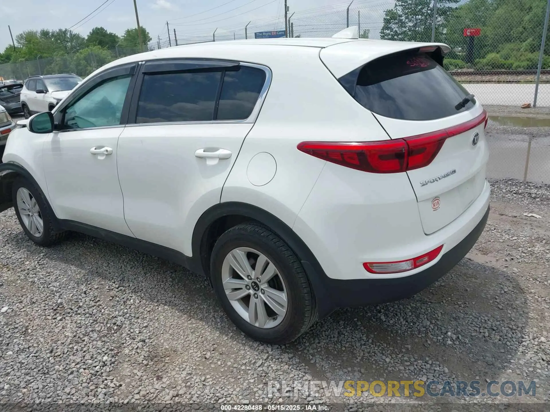 3 fotografías del automóvil dañado KNDPM3ACXK7626226 KIA SPORTAGE 2019