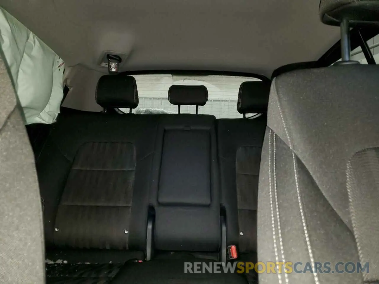 10 fotografías del automóvil dañado KNDPMCAC0K7620628 KIA SPORTAGE 2019