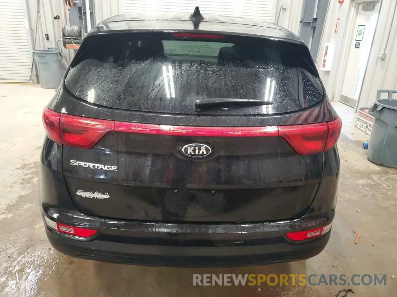 6 fotografías del automóvil dañado KNDPMCAC1K7601747 KIA SPORTAGE 2019