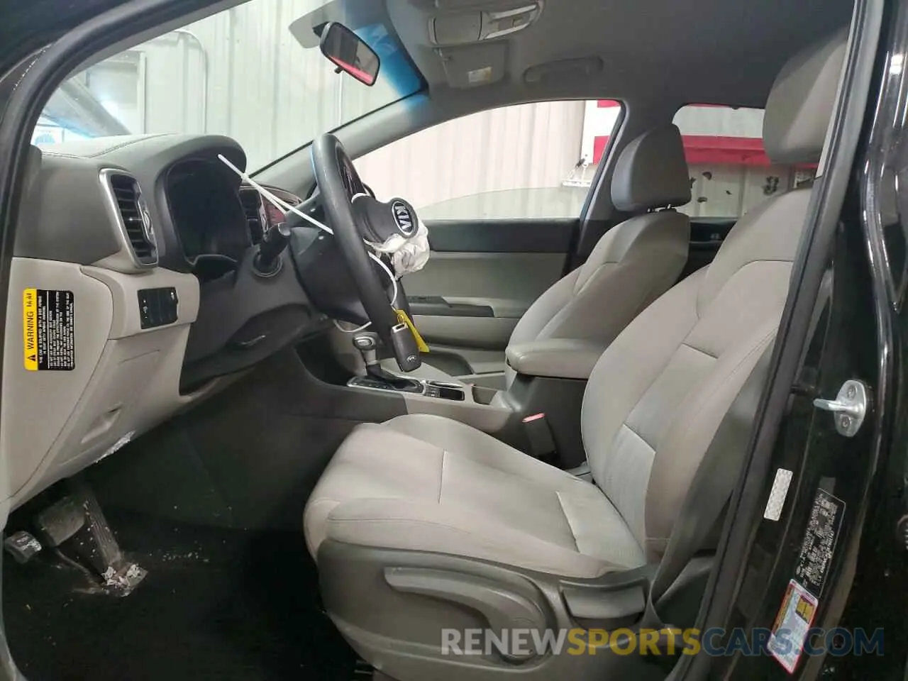 7 fotografías del automóvil dañado KNDPMCAC1K7601747 KIA SPORTAGE 2019