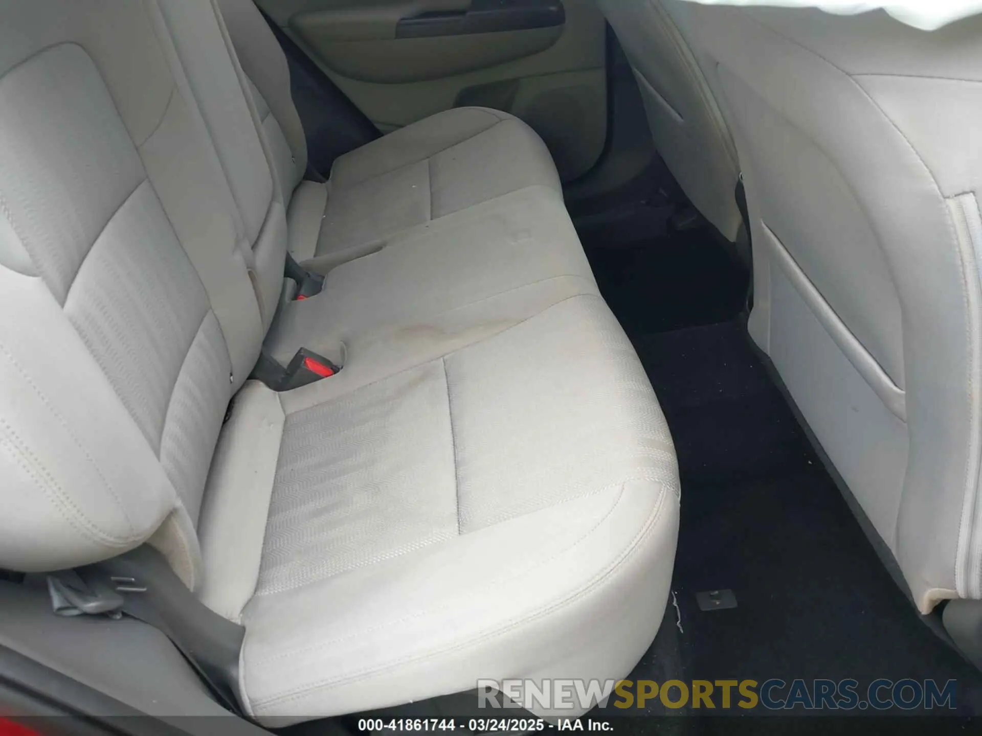 8 fotografías del automóvil dañado KNDPMCAC2K7530493 KIA SPORTAGE 2019