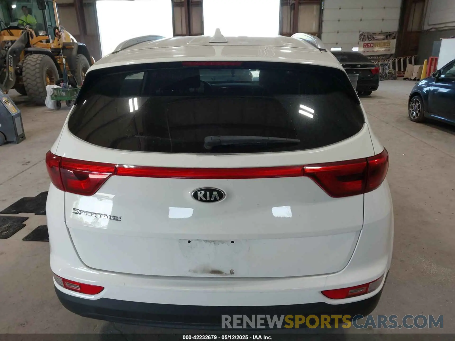 16 fotografías del automóvil dañado KNDPMCAC2K7602650 KIA SPORTAGE 2019