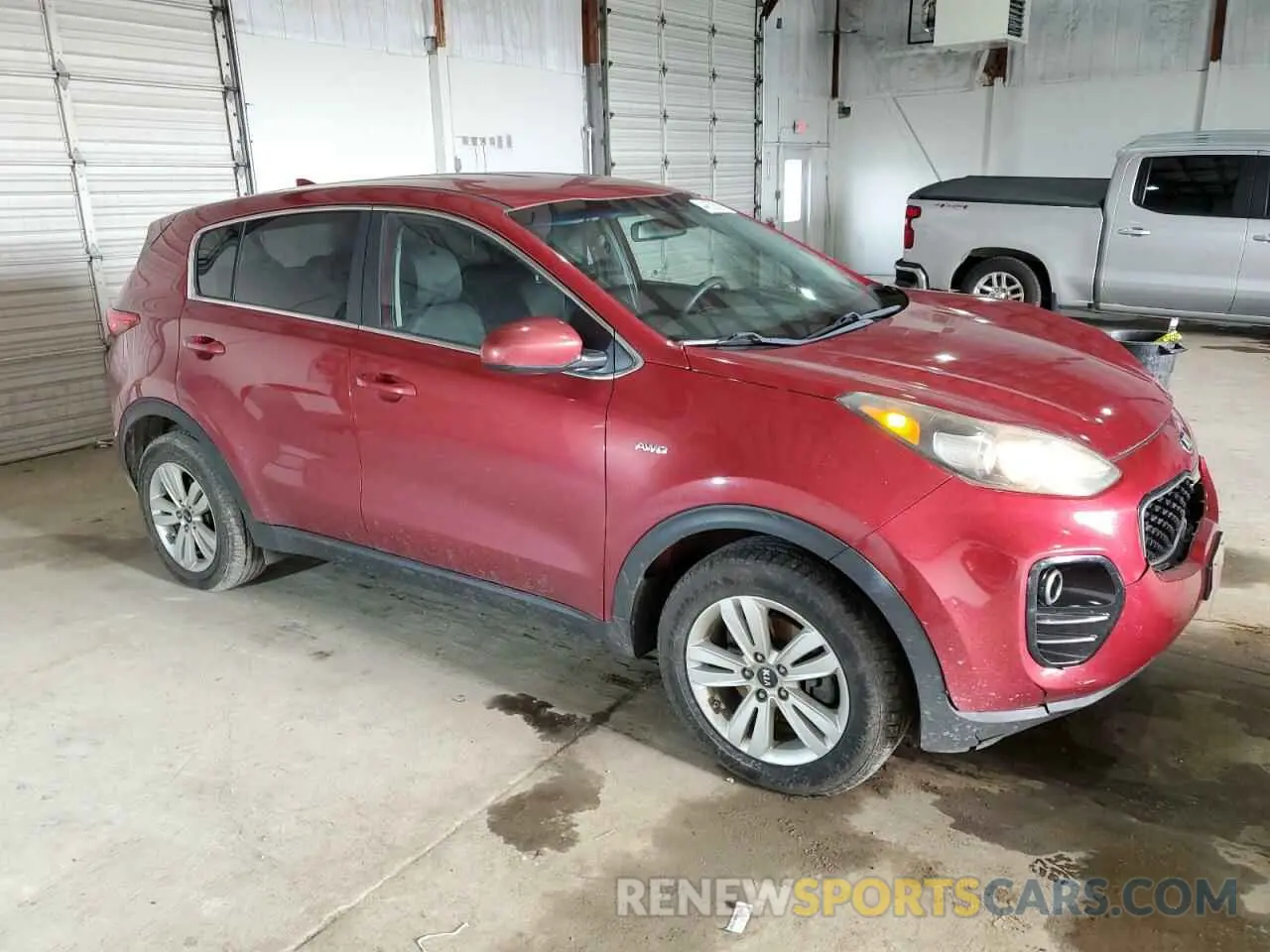 4 fotografías del automóvil dañado KNDPMCAC4K7509595 KIA SPORTAGE 2019