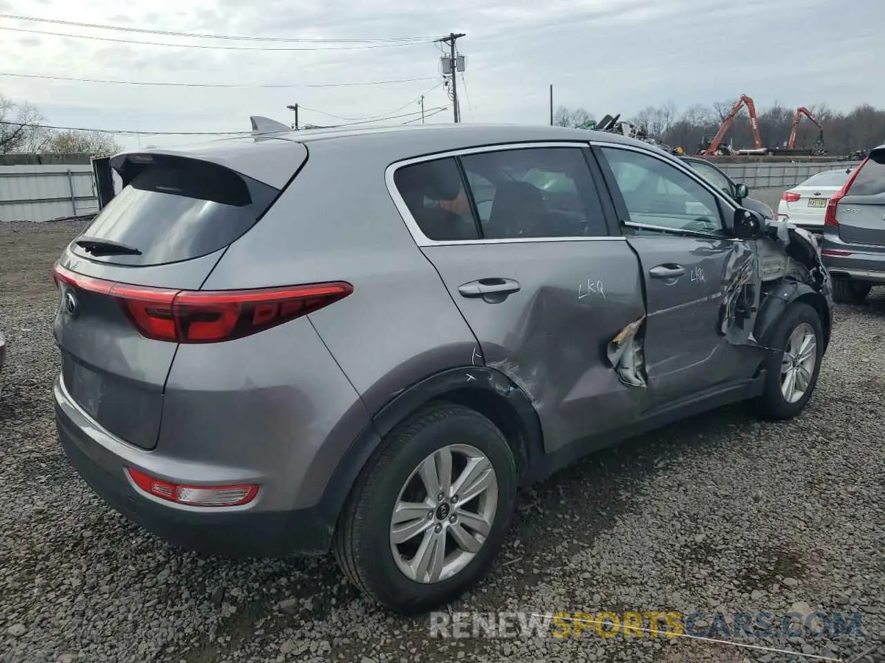 3 fotografías del automóvil dañado KNDPMCAC5K7553086 KIA SPORTAGE 2019