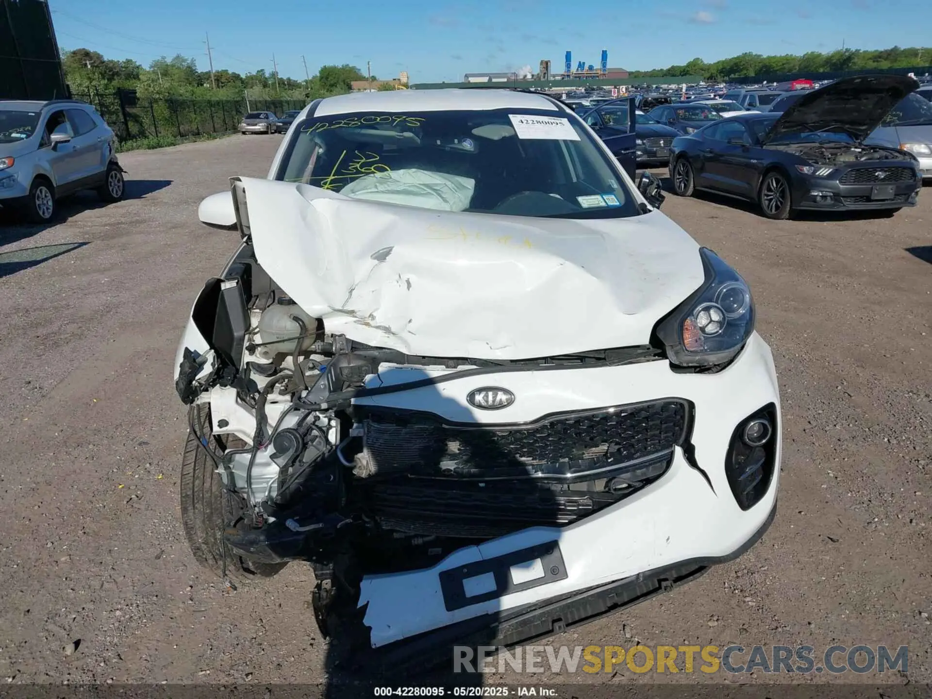 12 fotografías del automóvil dañado KNDPMCAC5K7608992 KIA SPORTAGE 2019