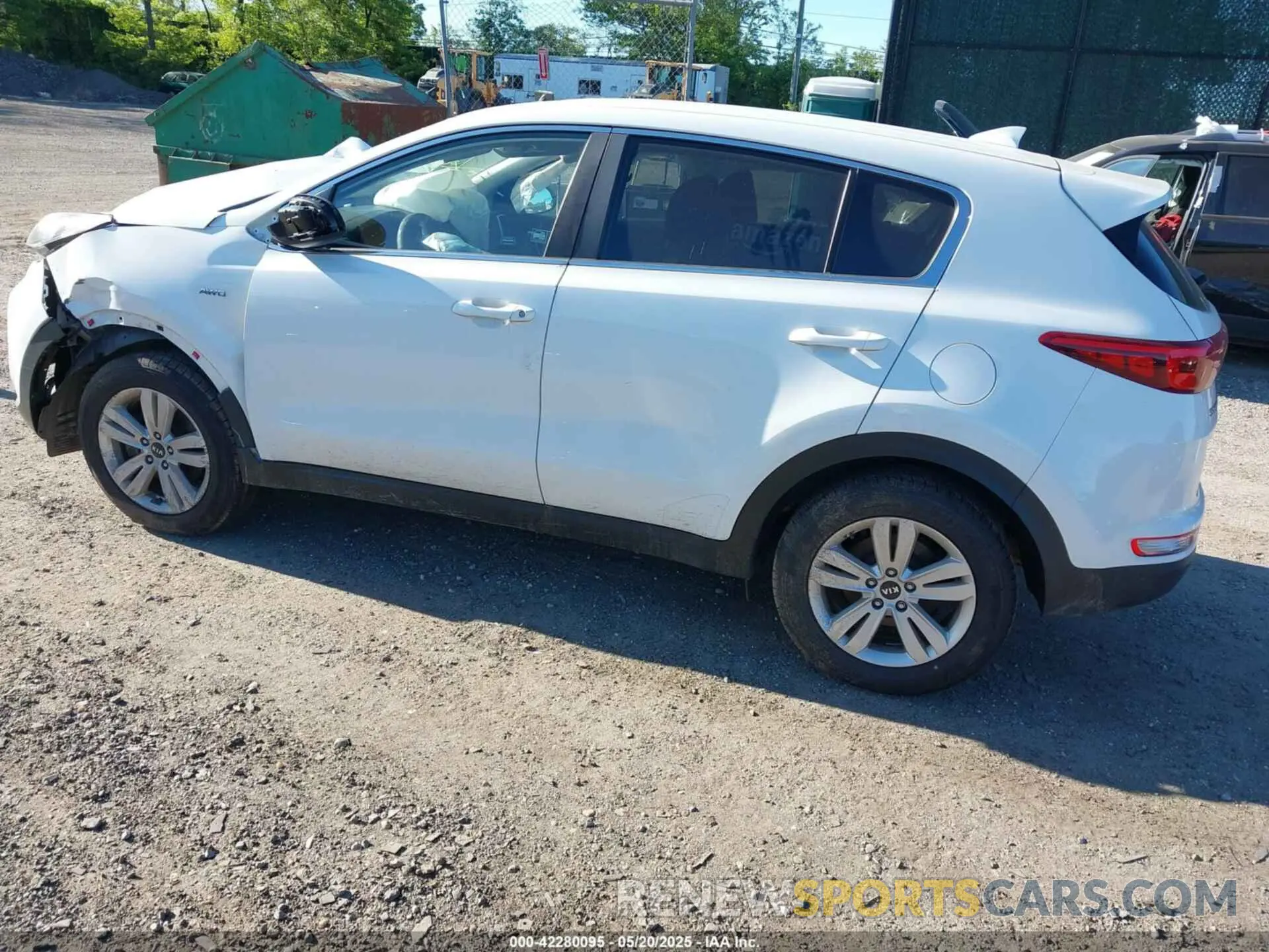 3 fotografías del automóvil dañado KNDPMCAC5K7608992 KIA SPORTAGE 2019