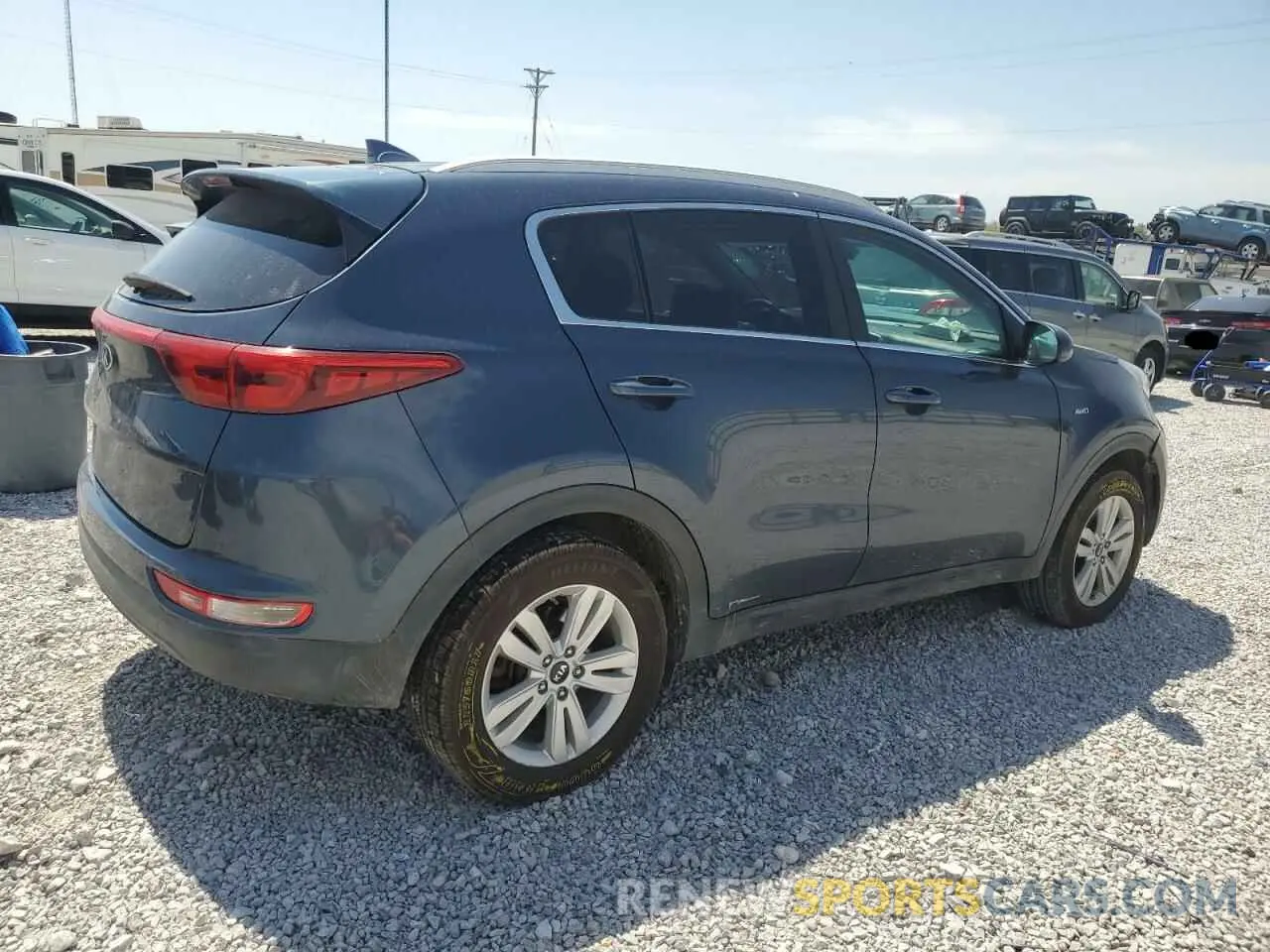 3 fotografías del automóvil dañado KNDPMCAC5K7613464 KIA SPORTAGE 2019