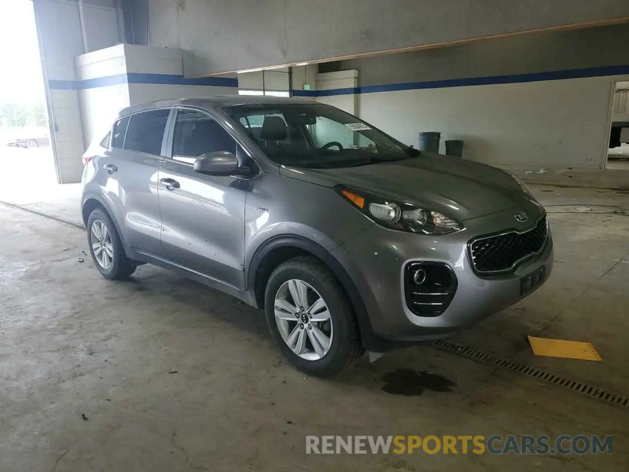 4 fotografías del automóvil dañado KNDPMCAC6K7549015 KIA SPORTAGE 2019