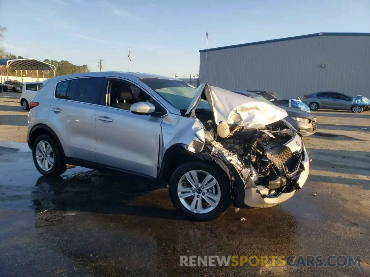 4 fotografías del automóvil dañado KNDPMCAC7K7591077 KIA SPORTAGE 2019