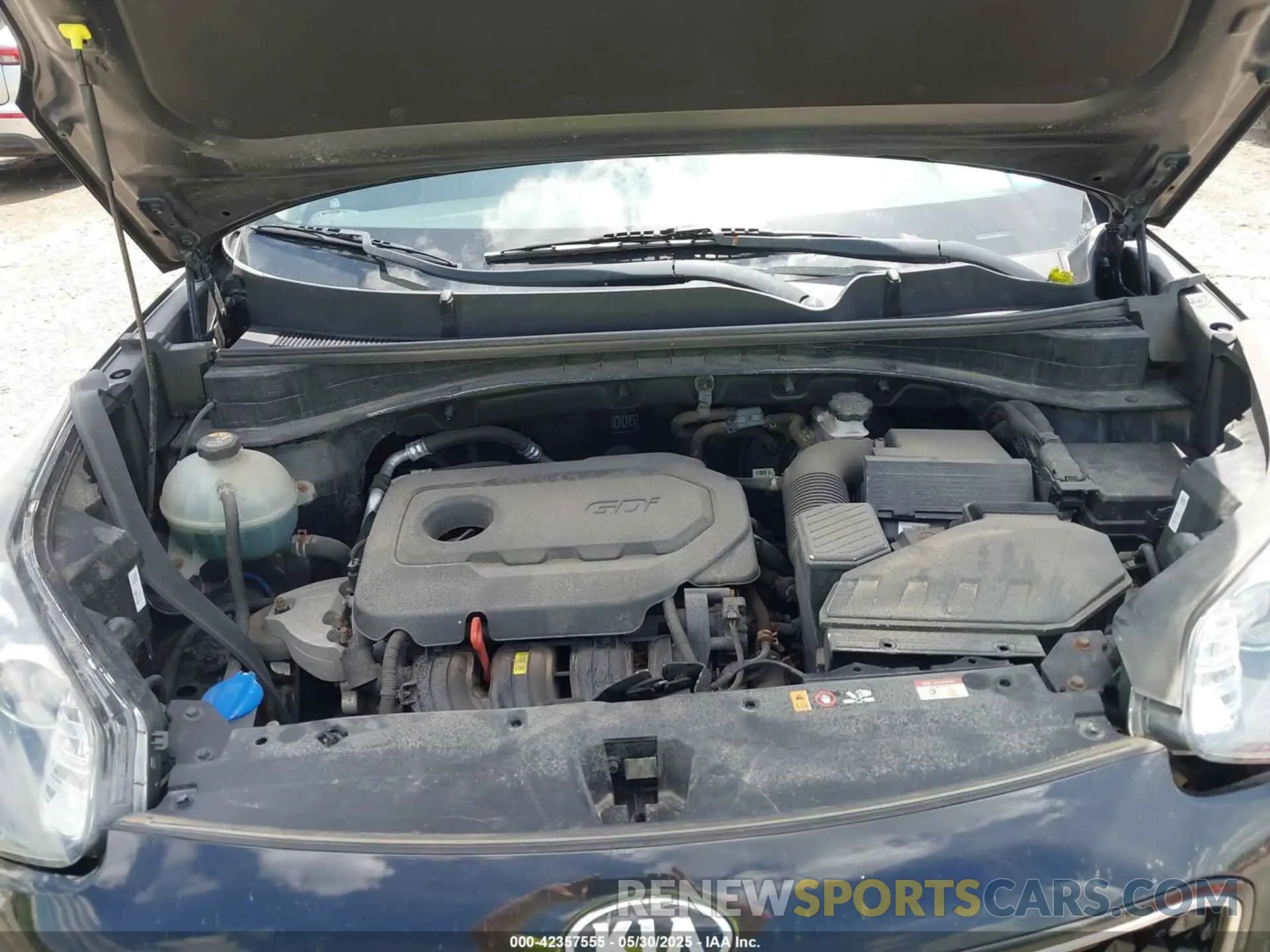 10 fotografías del automóvil dañado KNDPMCAC8K7619937 KIA SPORTAGE 2019