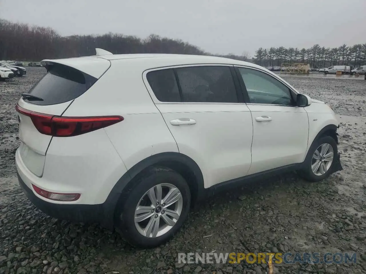 3 fotografías del automóvil dañado KNDPMCAC9K7534444 KIA SPORTAGE 2019