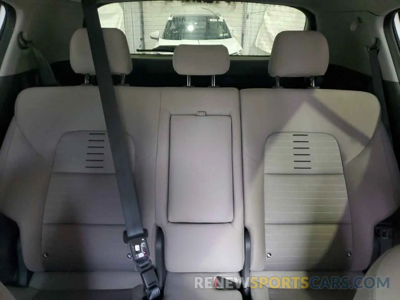 10 fotografías del automóvil dañado KNDPMCACXK7550989 KIA SPORTAGE 2019