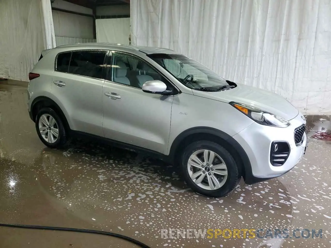 4 fotografías del automóvil dañado KNDPMCACXK7550989 KIA SPORTAGE 2019