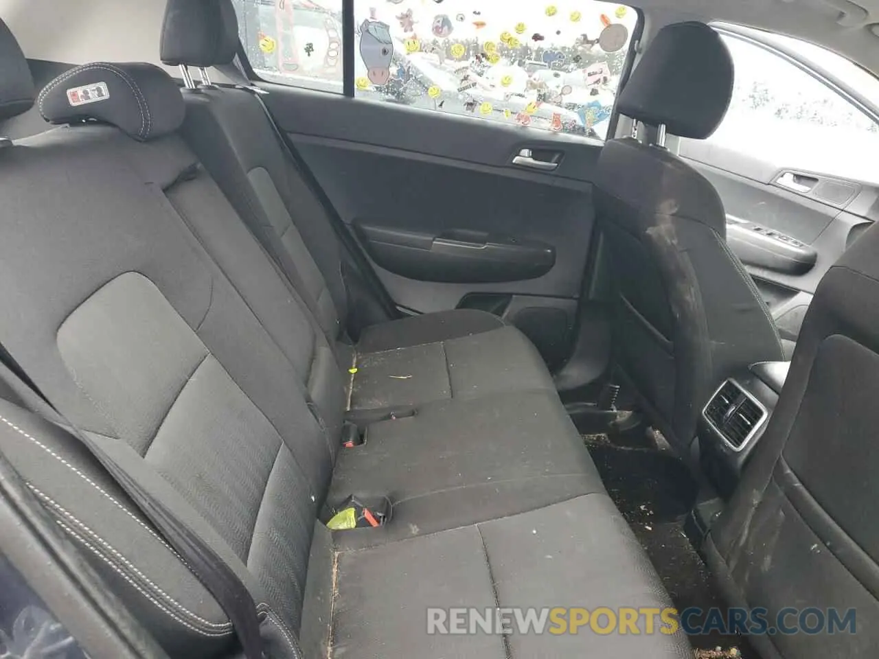 11 fotografías del automóvil dañado KNDPMCACXK7584690 KIA SPORTAGE 2019