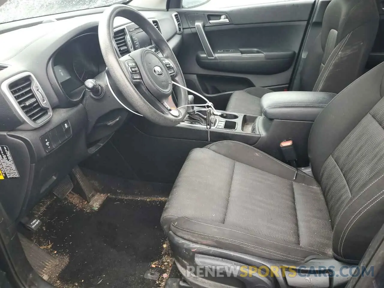 7 fotografías del automóvil dañado KNDPMCACXK7584690 KIA SPORTAGE 2019