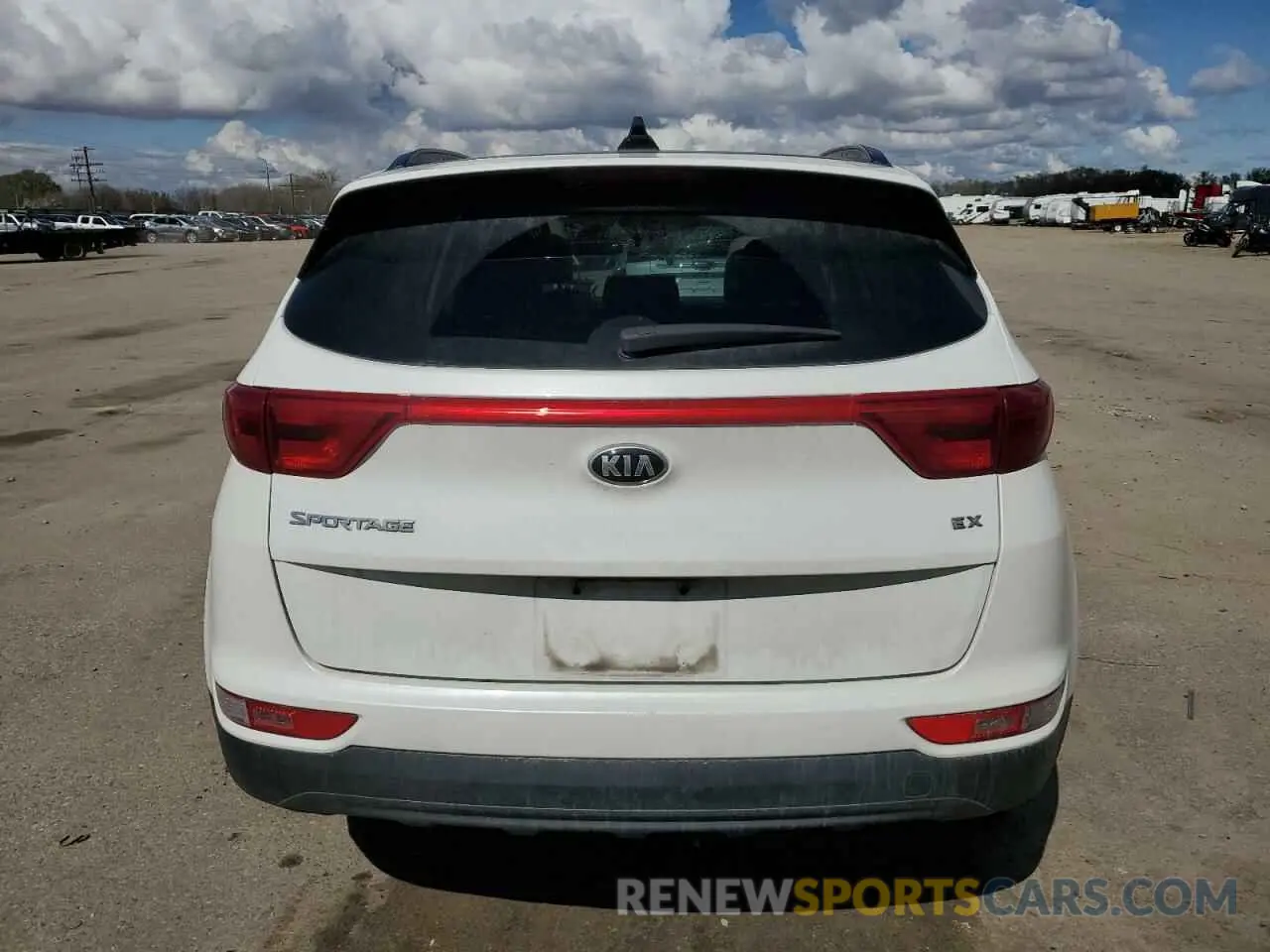 6 fotografías del automóvil dañado KNDPNCAC0K7532501 KIA SPORTAGE 2019
