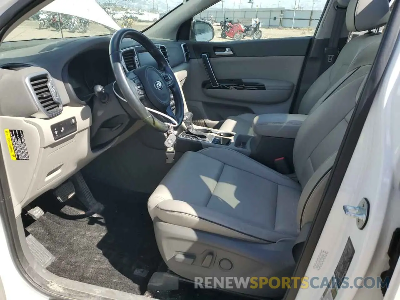 7 fotografías del automóvil dañado KNDPNCAC0K7532501 KIA SPORTAGE 2019