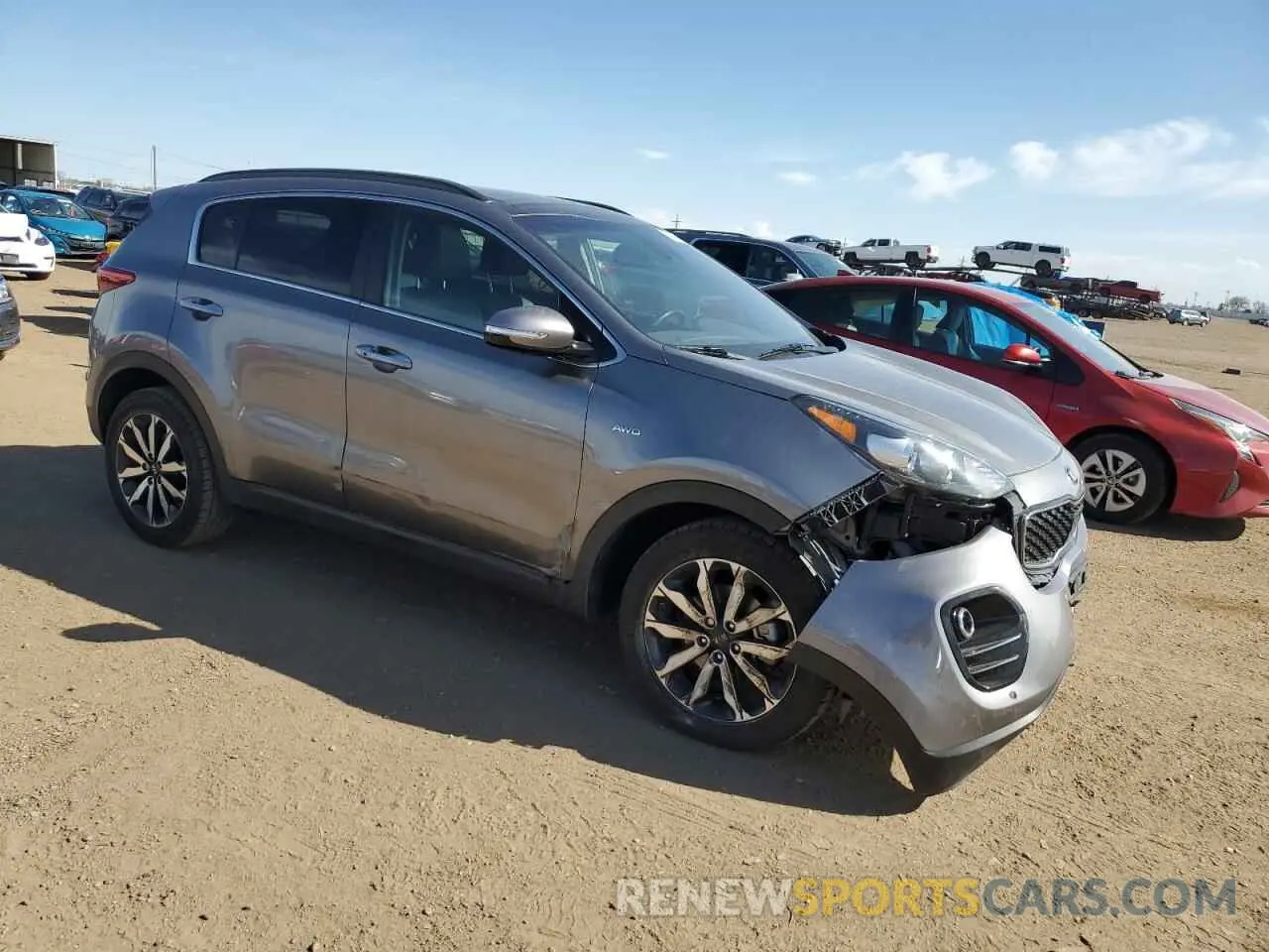 4 fotografías del automóvil dañado KNDPNCAC3K7547199 KIA SPORTAGE 2019