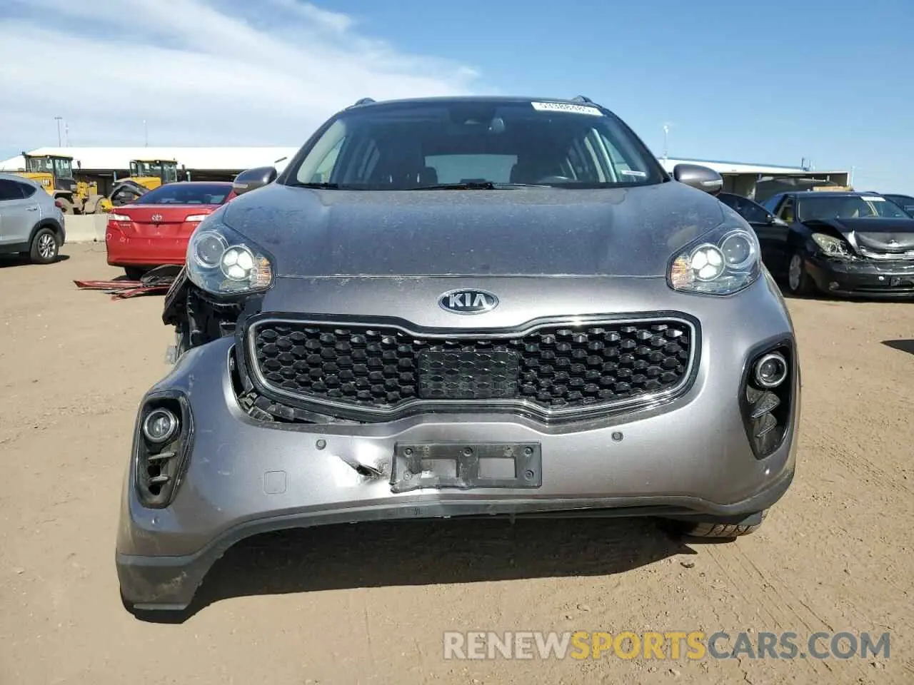 5 fotografías del automóvil dañado KNDPNCAC3K7547199 KIA SPORTAGE 2019
